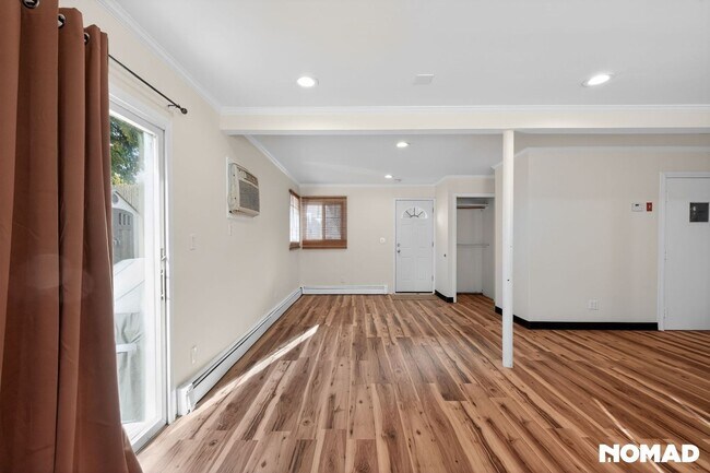 Building Photo - 12 Talman Pl