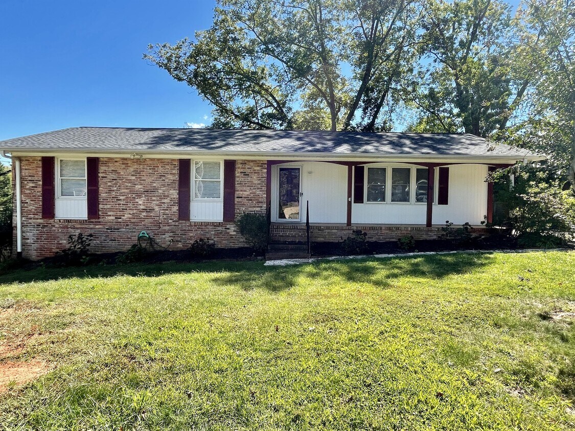 Foto principal - 16 State Rd S-23-429