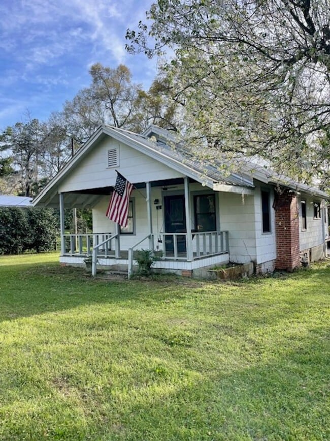 Cute 2 bedroom house - Cute 2 bedroom house