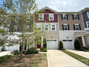 Building Photo - 1110 Keydet Dr