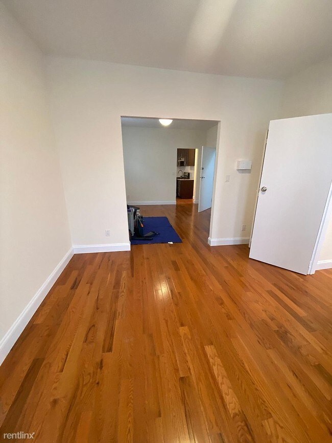 Building Photo - 2 br, 1 bath House - 6819 75th St