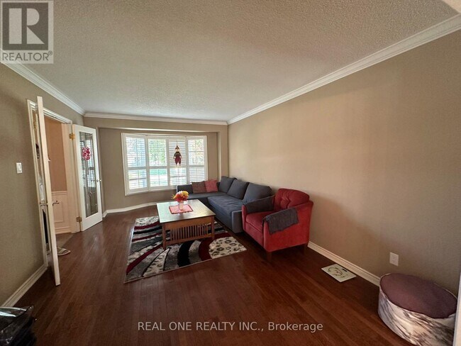 Building Photo - 3944 Glamis Ct