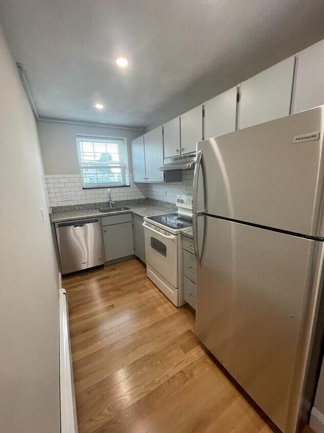 Primary Photo - 131 Massachusetts Ave