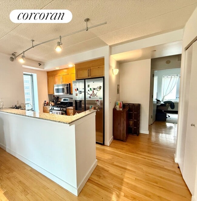 Building Photo - 53 Boerum Pl