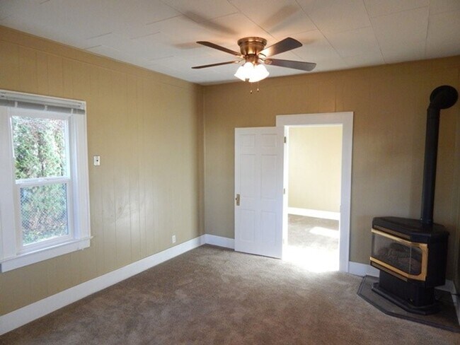Foto del edificio - 2Bd/1Ba Single Story Home - Available Soon!