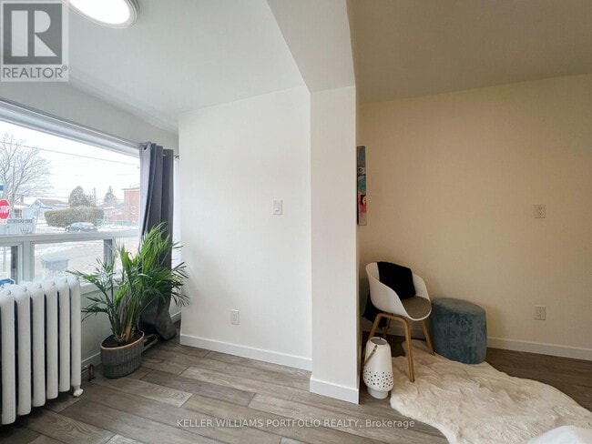 Building Photo - 93 Northland Ave