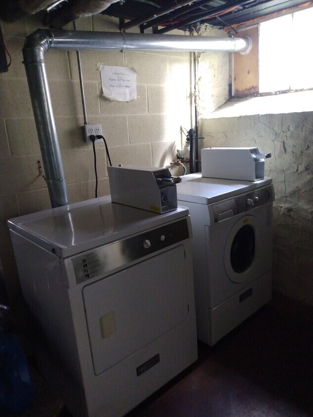 Coin operated washer and dryer - 1603 Bell Ave