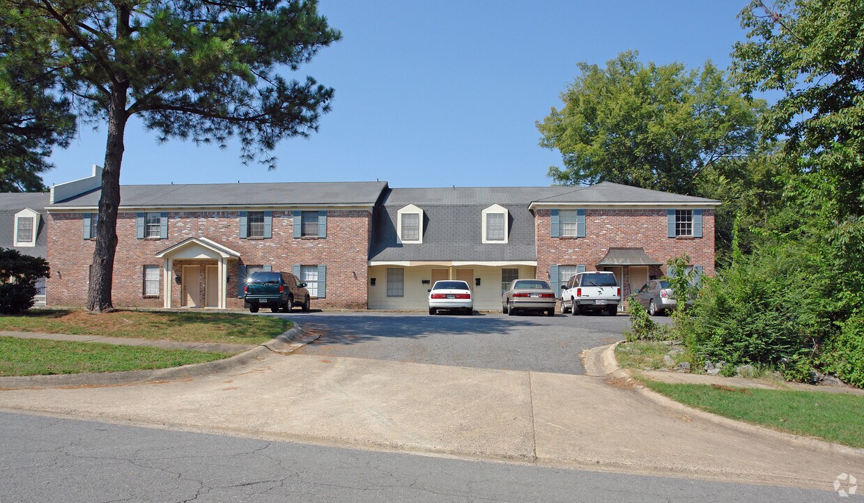 Bristol Manor Townhomes Apartments Little Rock, AR