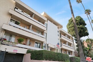 Building Photo - 425 S Kenmore Ave