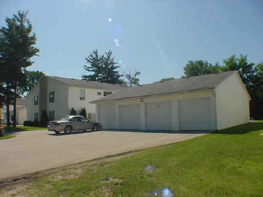 Building Photo - 1111 Minns Dr