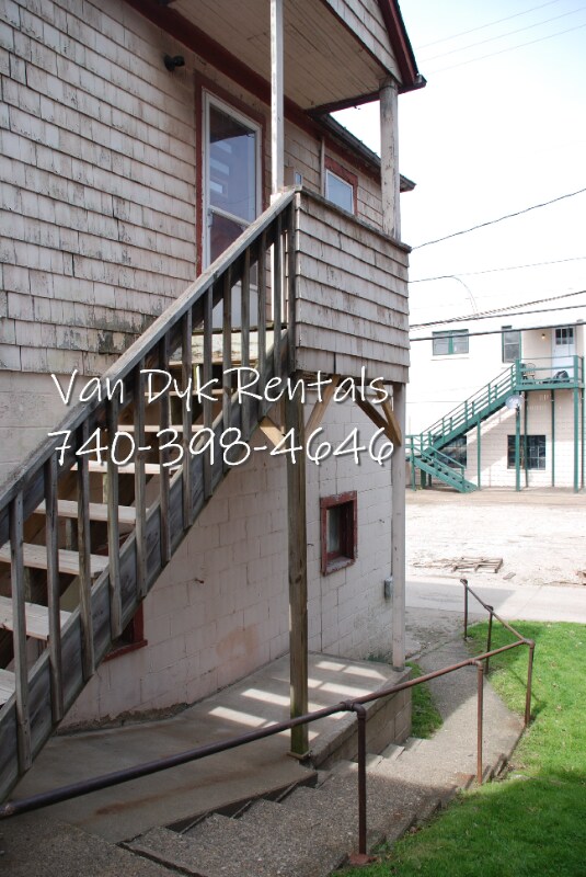 Building Photo - 207.5 Scammel St