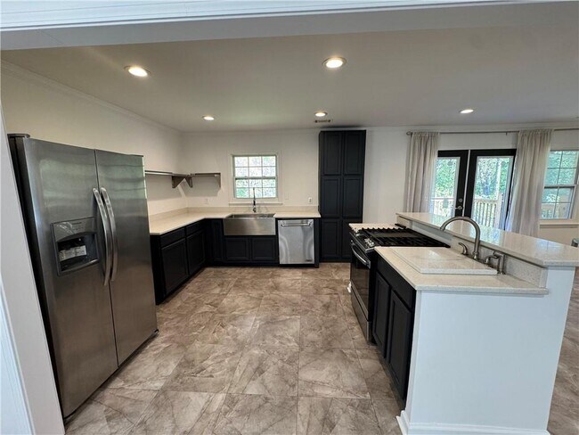 Foto del edificio - 995 Fleetwood Cir SW