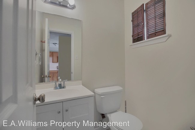 Building Photo - 2 br, 1.5 bath House - 2034 Airy Circle