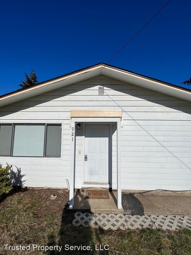 Foto del edificio - 2 br, 1 bath House - 921 Virgil Ave.