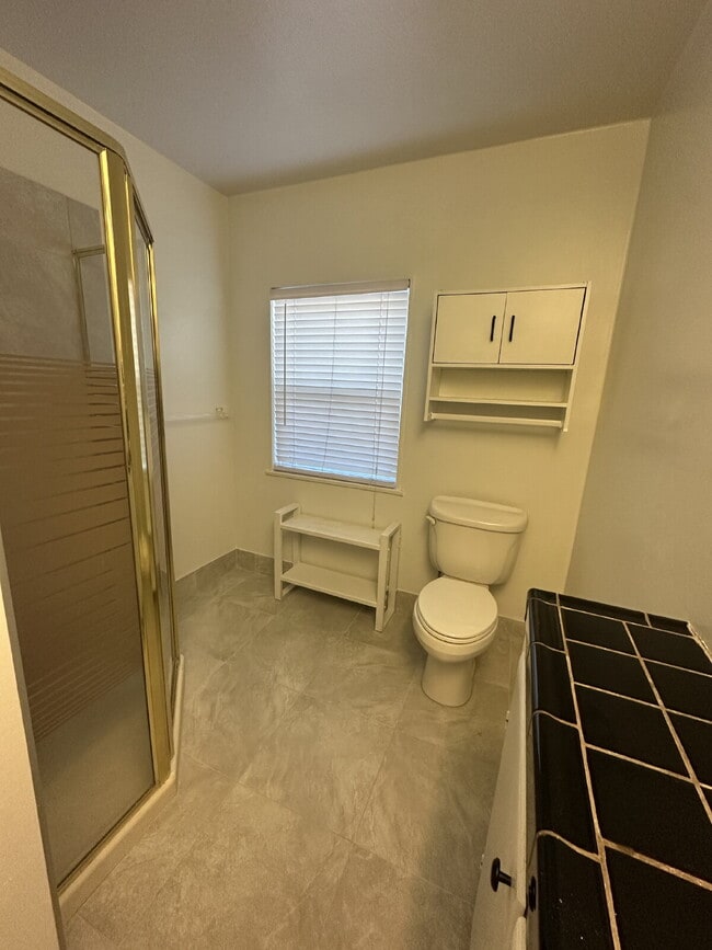 Building Photo - "Charming 1-Bedroom Studio on Berry Street – Cozy 450 Sq Ft in Lemon Grove!"