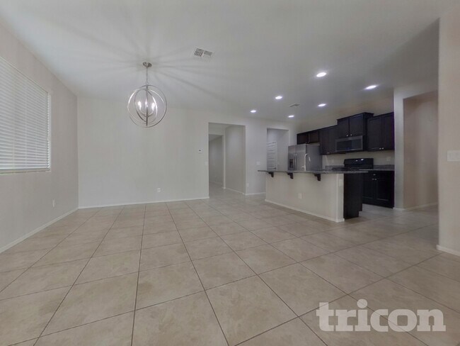 Foto del edificio - 4217 S 181st Ln