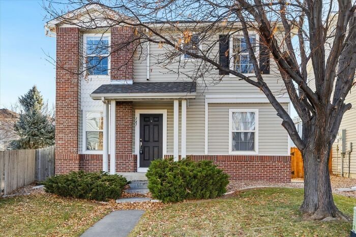 Primary Photo - 10700 Kimblewyck Cir
