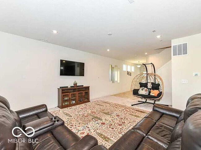 Foto del edificio - 5528 Rothbury Rd