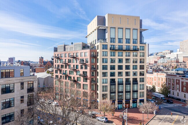 Building Photo - Atelier 505