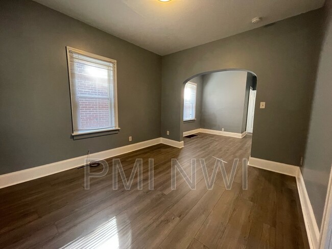 Building Photo - 3988 Adams St