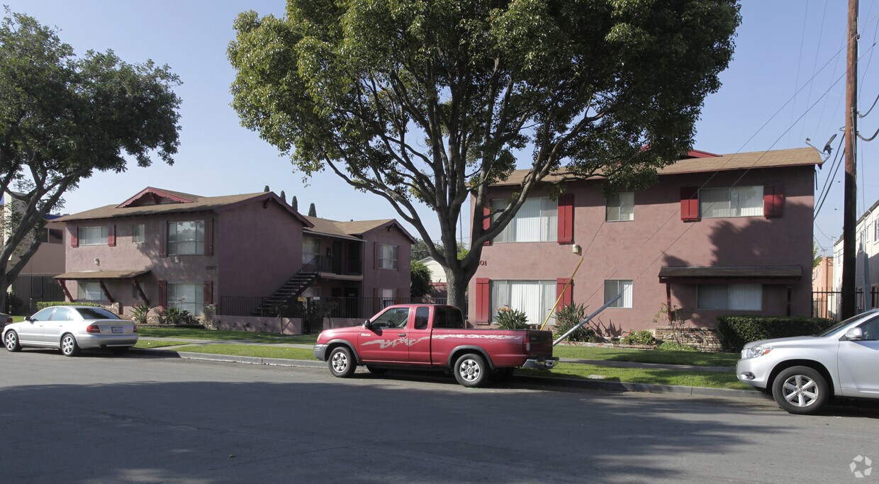 Foto del edificio - 1001 S Malden Ave