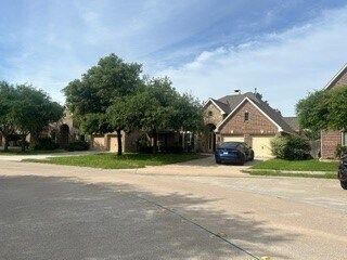 Foto del edificio - 26806 Autumn Timbers Ln
