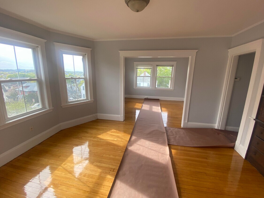 186 Kendrick Ave Unit 2, Quincy, MA 02169 Condo for Rent in Quincy