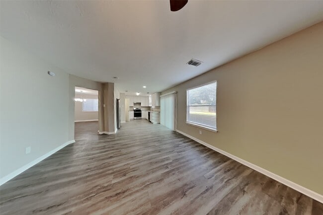 Foto del edificio - 5346 Yale Dr