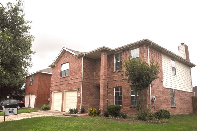 Foto del edificio - 2024 Kings Forest Dr