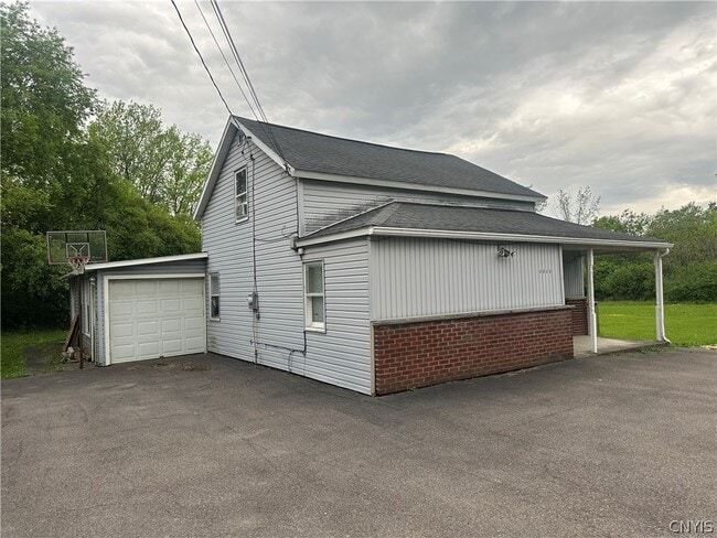 Building Photo - 6606 Woodchuck Hill Rd