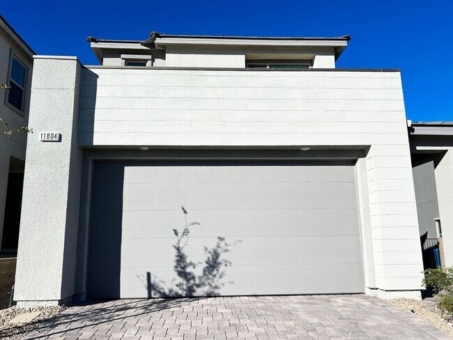 Foto del edificio - A Brand New Home Never Been Lived in.  A B...