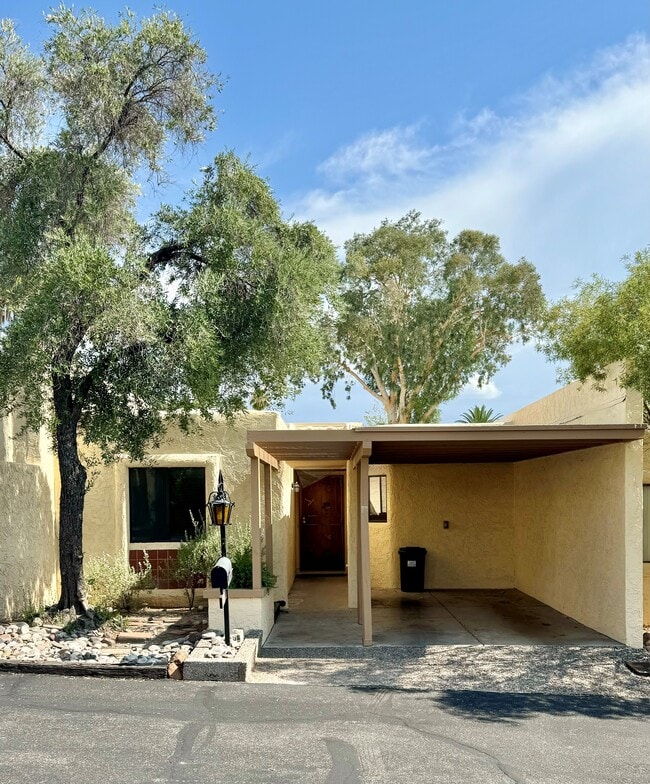 Photo - 650 E Camino Alteza Townhome