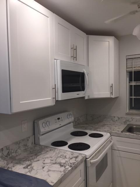 Foto del edificio - 1271 NW 13th St