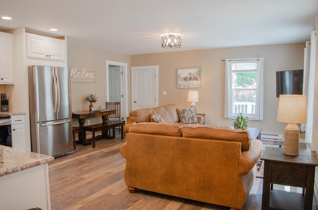 Building Photo - 2460 NY-145