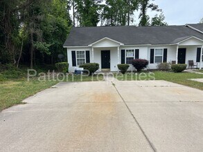 Building Photo - 1839 Horseshoe Dr