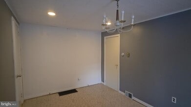 Building Photo - 3151 Tuckahoe Rd