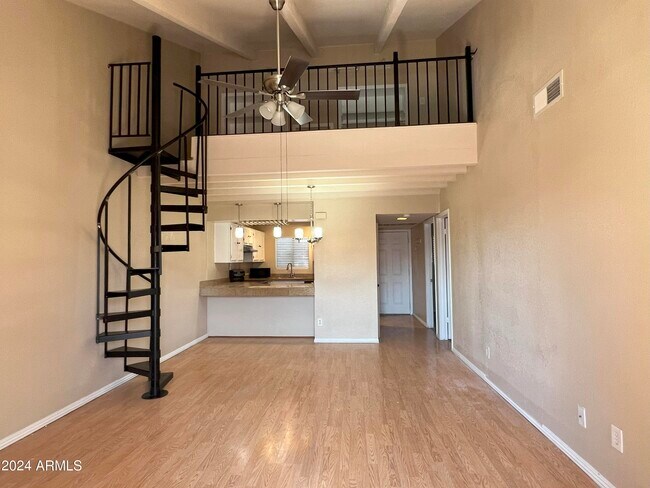 Foto del edificio - 11666 N 28th Dr