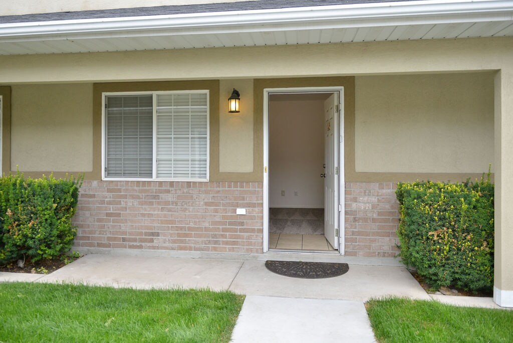 143 W 1310 S, Logan, UT 84321 Townhome Rentals in Logan UT