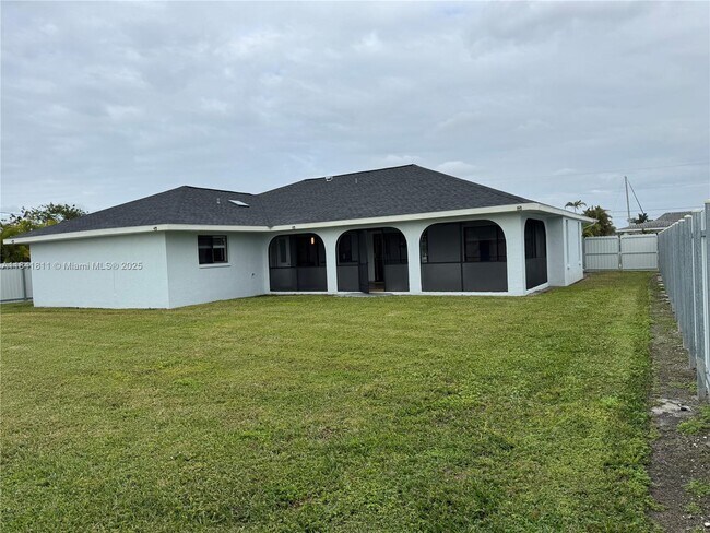 Foto del edificio - 1520 SE 20th Ct