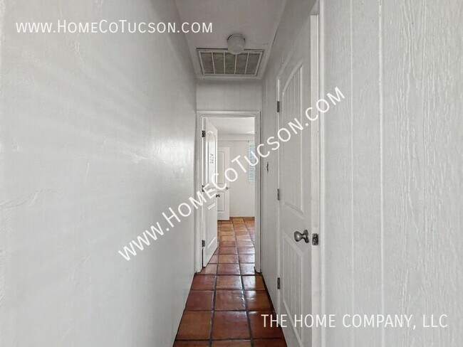 Foto del edificio - 542 E Speedway Blvd
