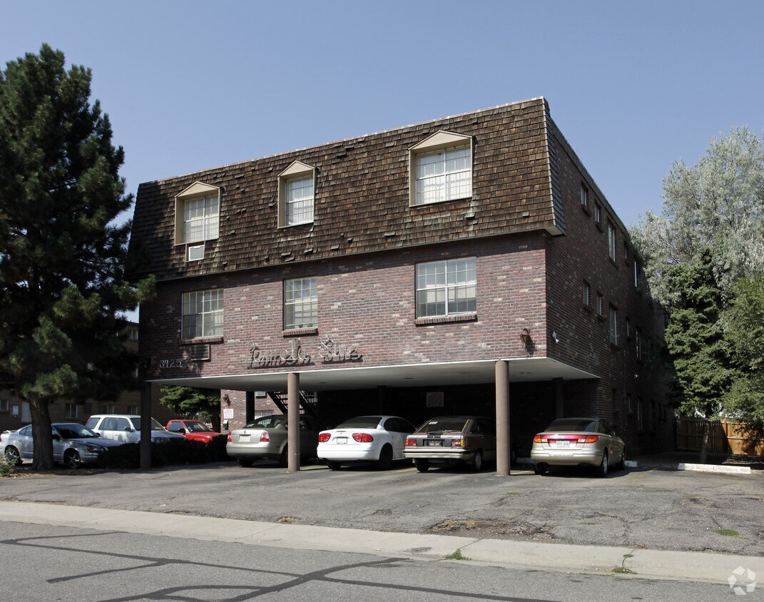 Foto del edificio - Pamela Sue Apartments