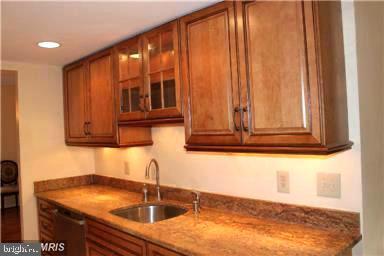 Building Photo - 2140 Greenkeepers Ct