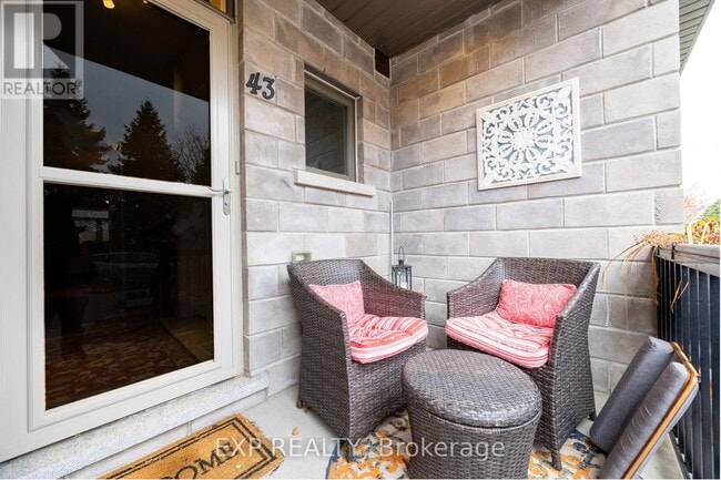 Building Photo - 43 Longshore Way