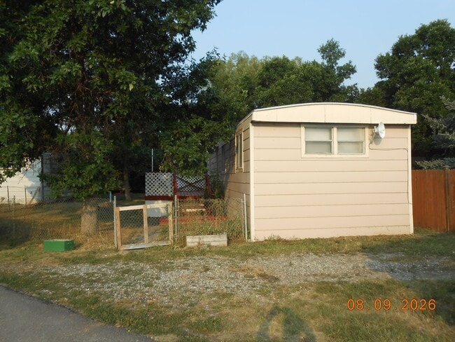 Building Photo - 4282 US Hwy 89 S