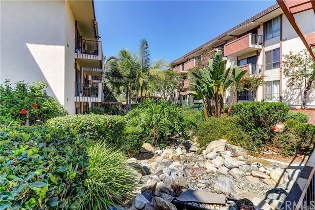Foto del edificio - 5585 Pacific Coast Hwy