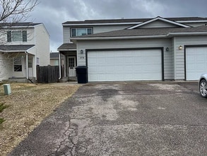 1978 Greatview Dr