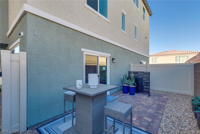 Building Photo - 6810 Truffle Gray St