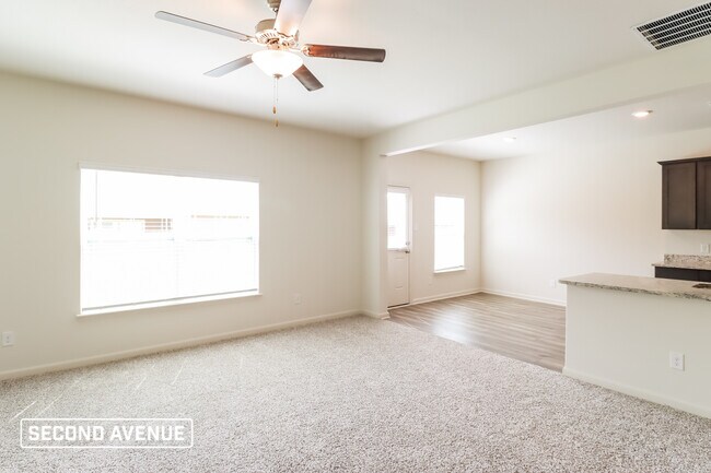Foto del edificio - 13803 Roosevelt Arch Dr