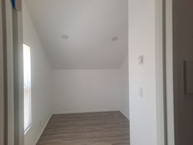 Foto del edificio - 401-405 Westbourne St