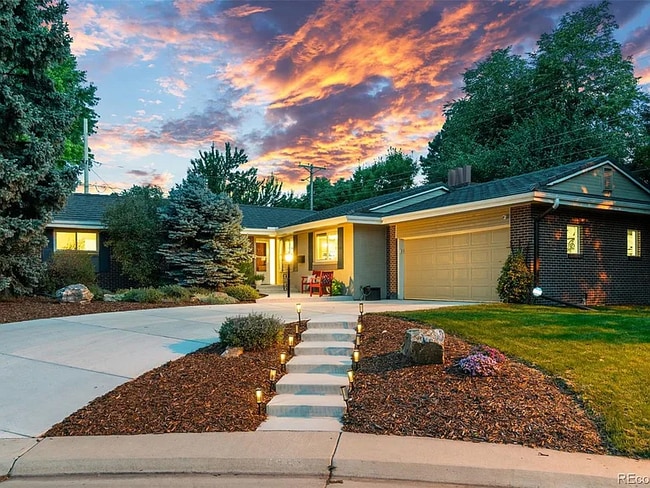 Building Photo - 9156 E Stanford Pl